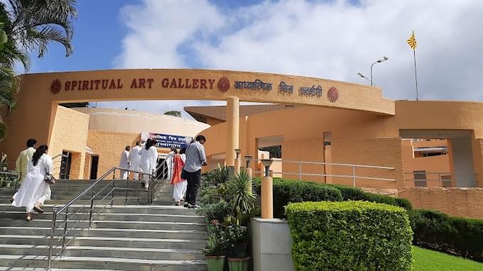 Art Gallery Overview