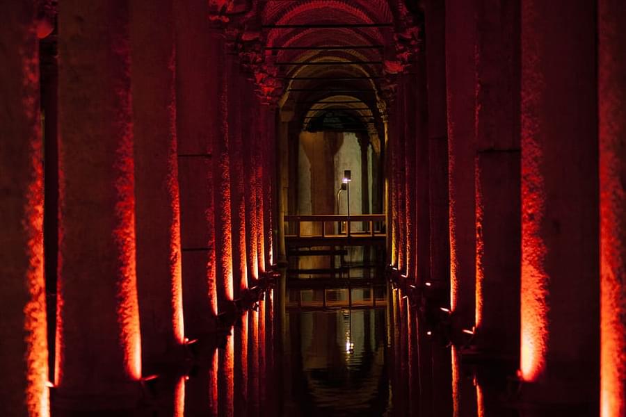 Dan Brown's "Inferno" At Basilica Cistern