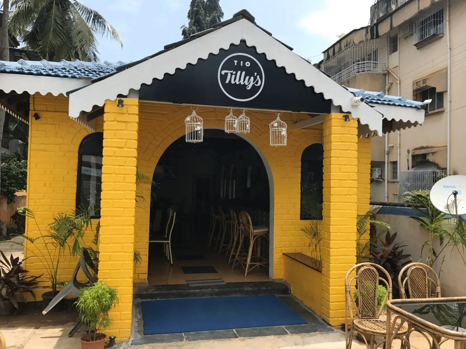 Tio Tilly's Bar and Kitchen