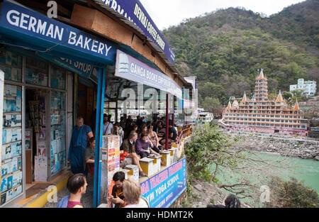 Explore Spiritual Bookstores and Vegetarian Cafes