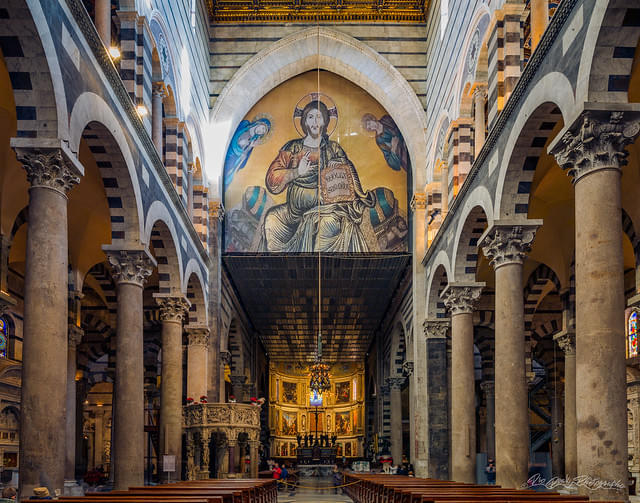 Cathedral of Santa Maria Assunta Nave