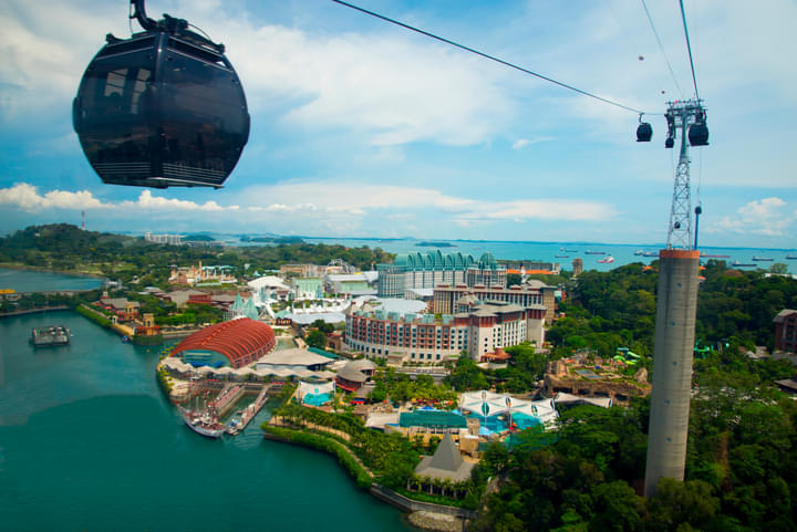 cable car ride in Sentosa