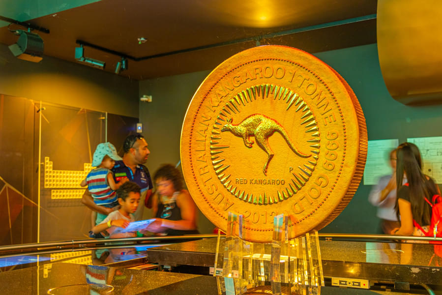 The Perth Mint Guided Tour  Image