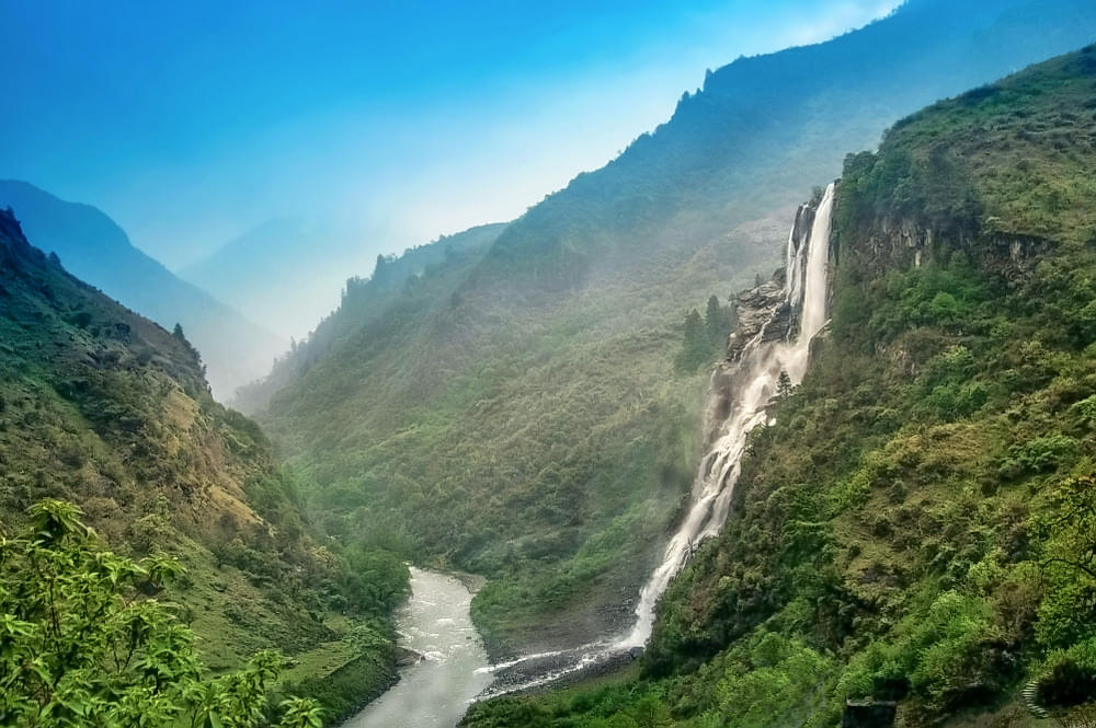 Nuranang Falls Overview