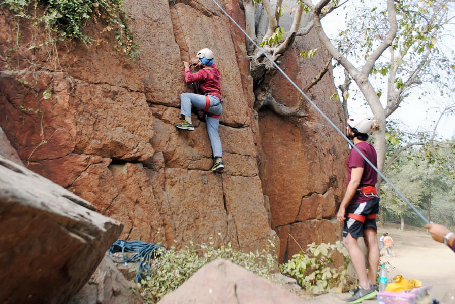 Rock Climbing In Dandeli Image