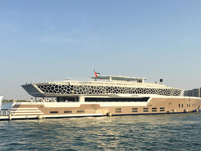Go for an luxurious cruise tour