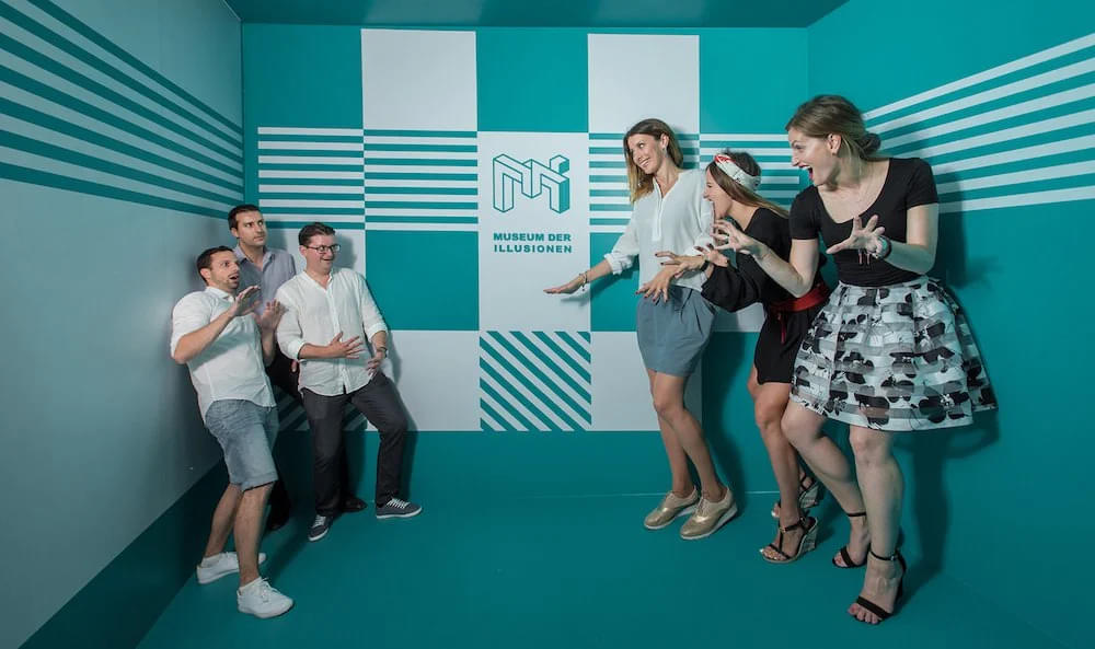 Spend a fun-filled time with your peers in the Museum of Optical Illusions