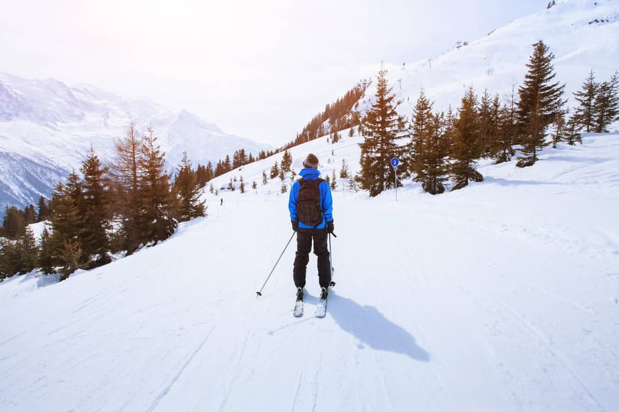 Skiing In Manali Image