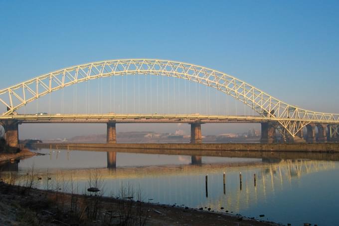 Silver jubilee bridge