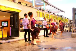 Cm2e3icqjs8992kc1qm32fev4fgv pqw8d9tlnkxqhij4srrv