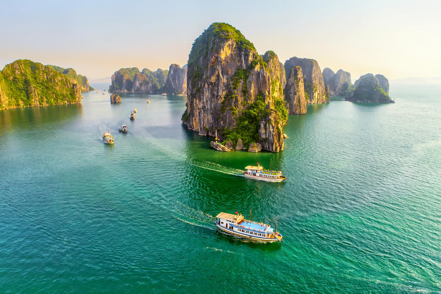 Luon Cave and Titop Island Full Day Tour in Halong Bay Image