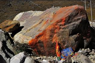 Codg9uyiluvlr3mt3zwdrwmr9lal bhim%20shila