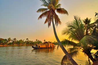 Houseboat in Alleppey backwaters