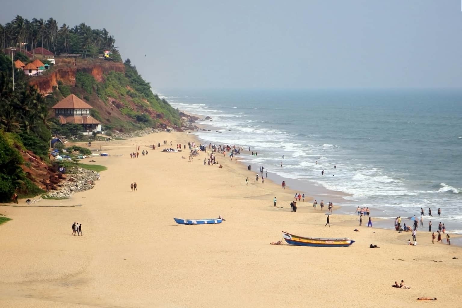 Hike from Varkala Cliff to Thiruvambady Beach