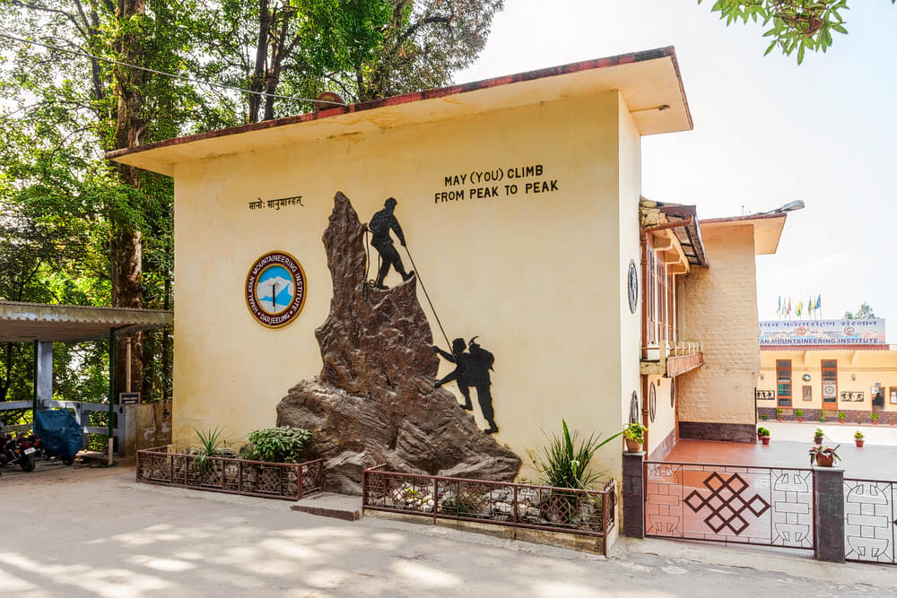 Himalayan Mountaineering Institute Overview