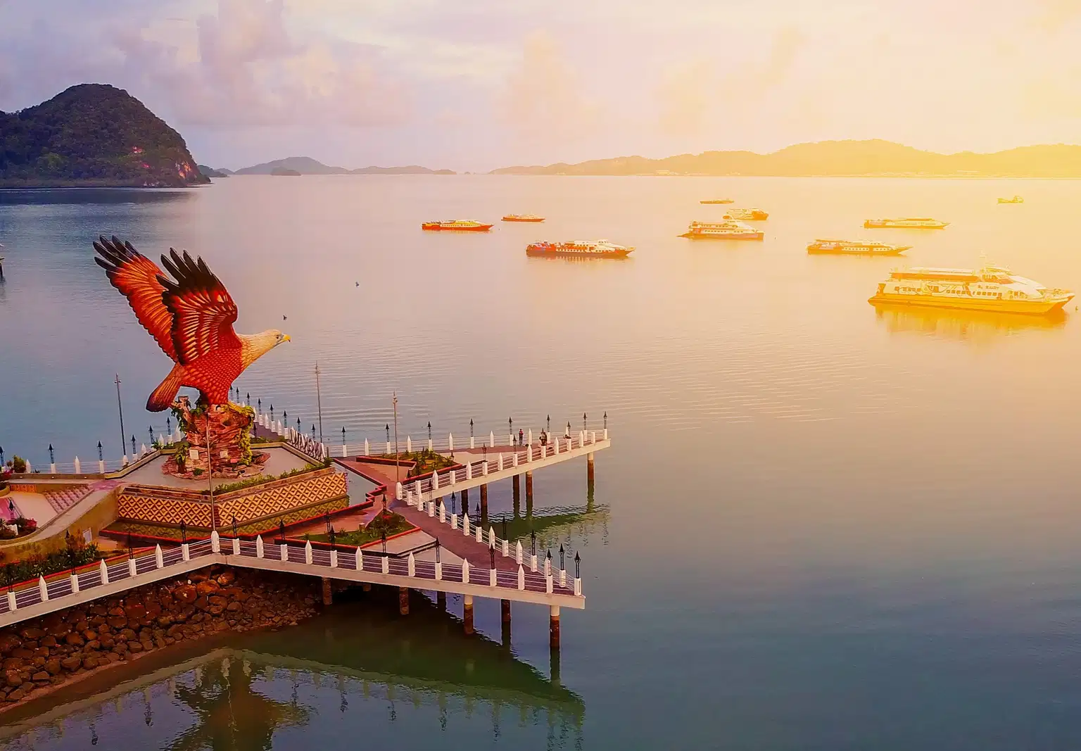 Best Of Malaysia with Langkawi Island Hopping Tour
