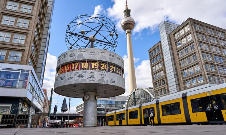 berlin tourist locations Alexanderplatz