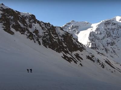 Trek to Buran Pass - The perfect trek of himalayas