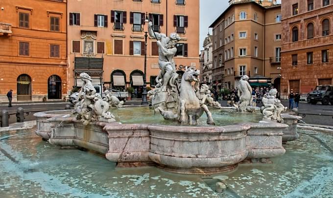 Fontana dei Quattro Fiumi (Fountain of the Four Rivers)