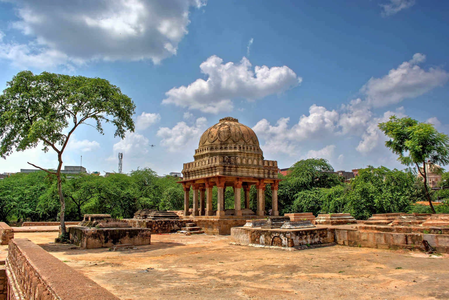 Mehrauli Archaeological Park, <em>Delhi</em>