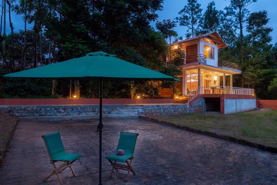 Hilltop Homestay Amidst Coffee Plantation Of Coorg Image