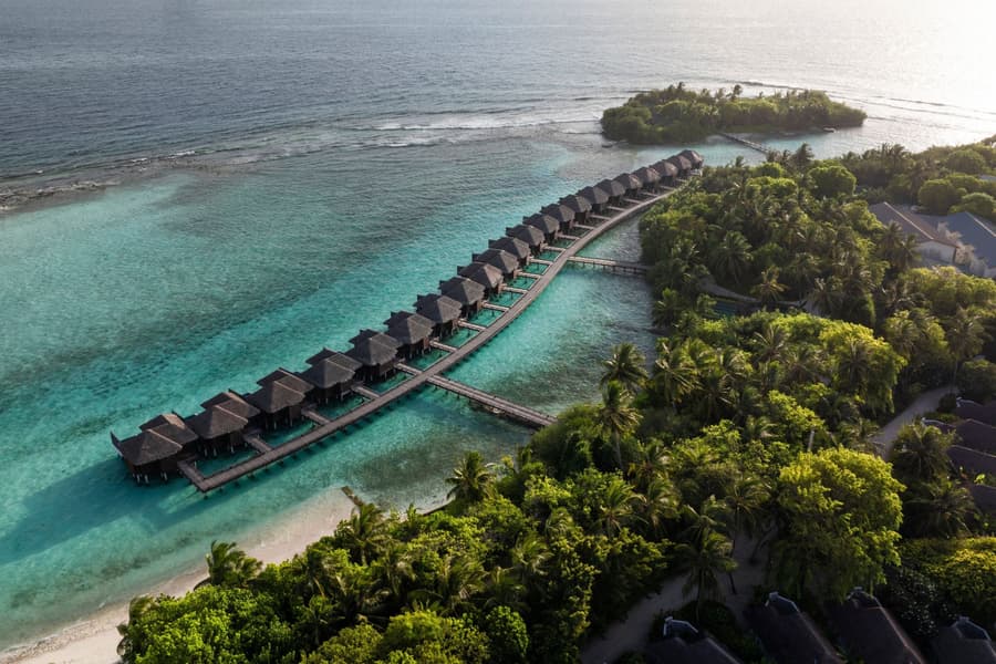 Sheraton Maldives Full Moon Resort and Spa Image