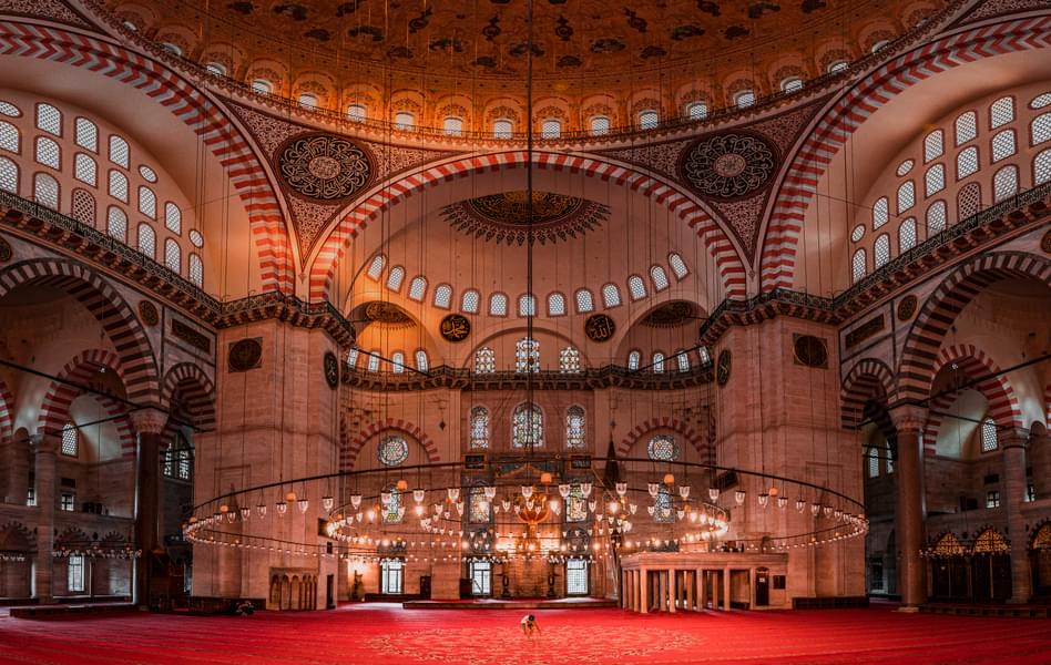 Suleymaniye Mosque Walking Tour  Image