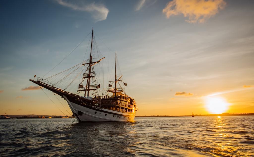 Sunset Dinner Cruise in Bali