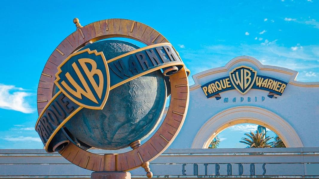Step into the world of Hollywood at Parque Warner Madrid