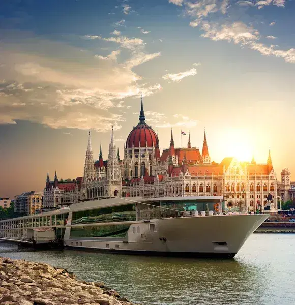 Sightseeing Cruise Budapest