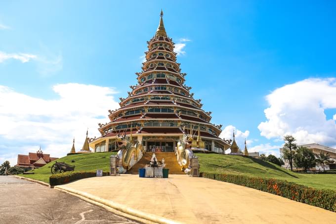 Chiang Rai Temple Tour From Chiang Mai