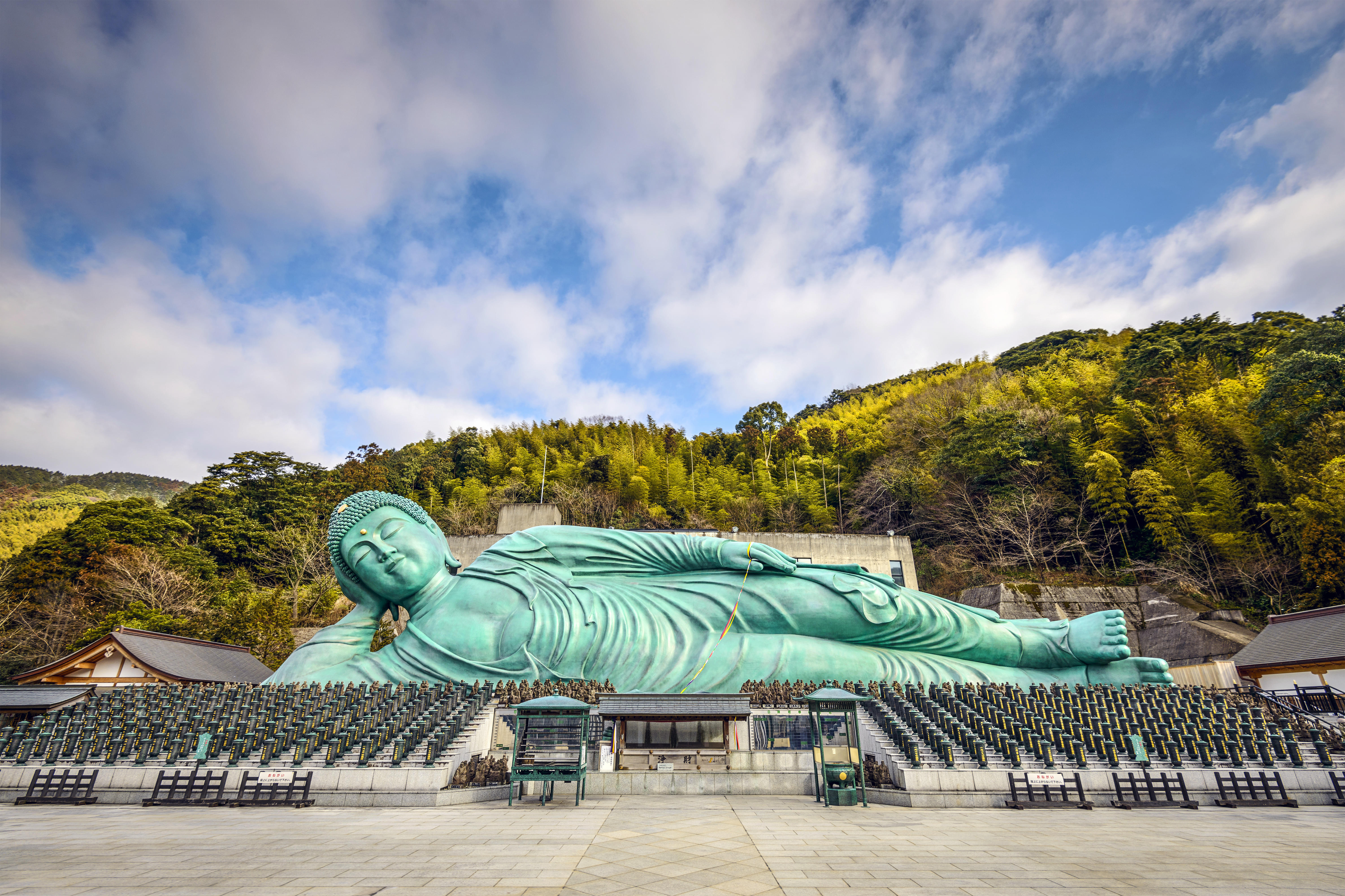Nanzoin Temple And The Reclining Buddha