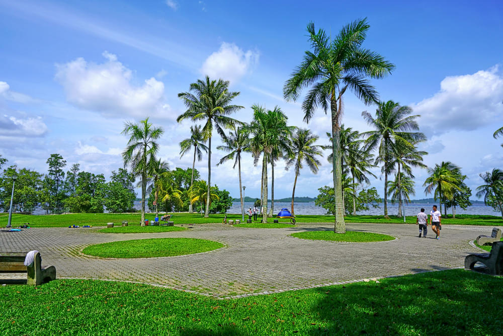 Pasir Ris Beach Park Overview