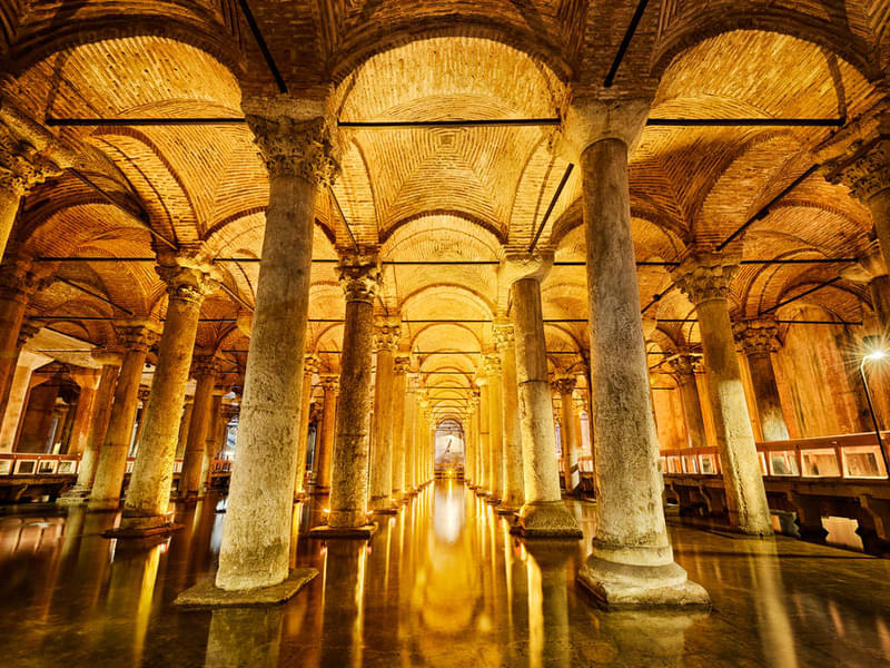 Basilica Cistern: Fast Track Entry + Guided Tour