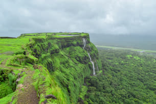 Dnkth6616erzqhg20zagf5o519hr sandhan%20valley%2014