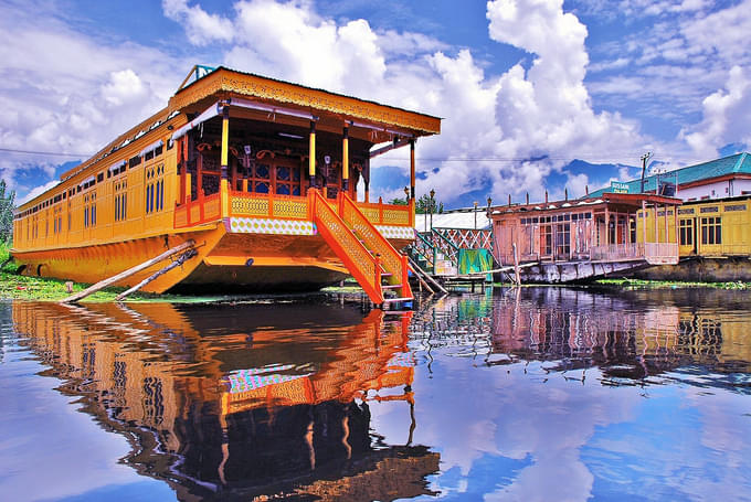 Beautiful houseboat on the Dal Lake in Srinagar