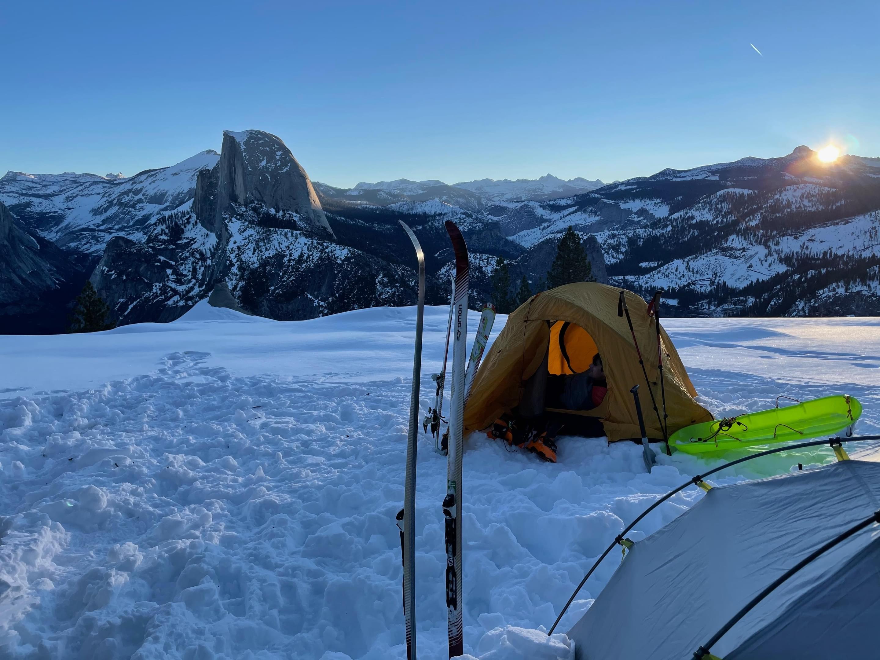 Popular Himalayan Treks For Holi 