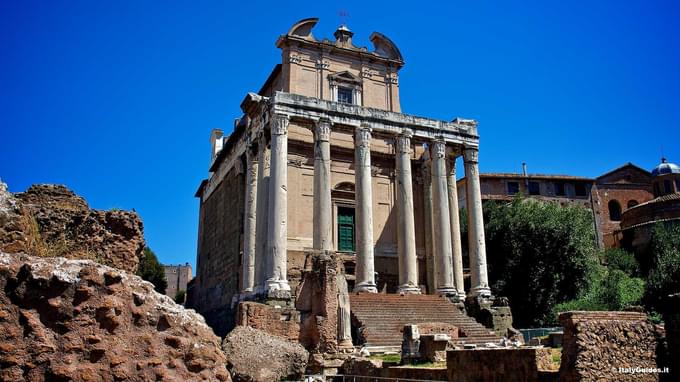 The temple of Julius Caesar & Roman Senate
