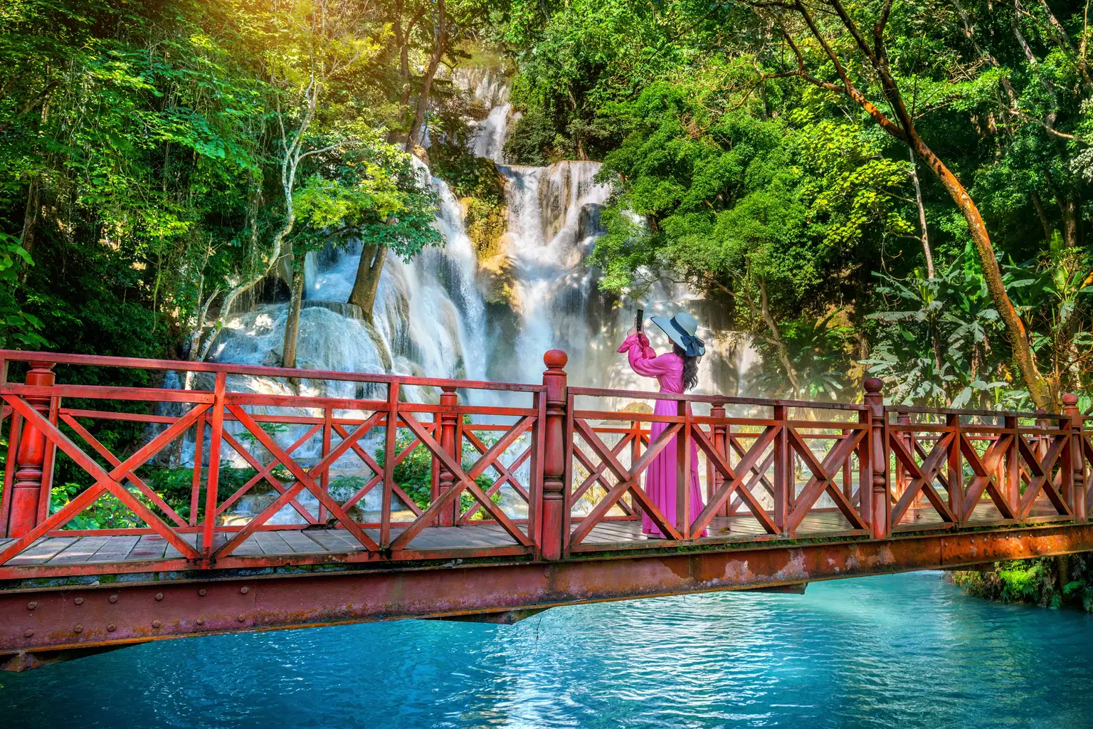 Best of Laos | A Tale of Temples, Caves & Cascades