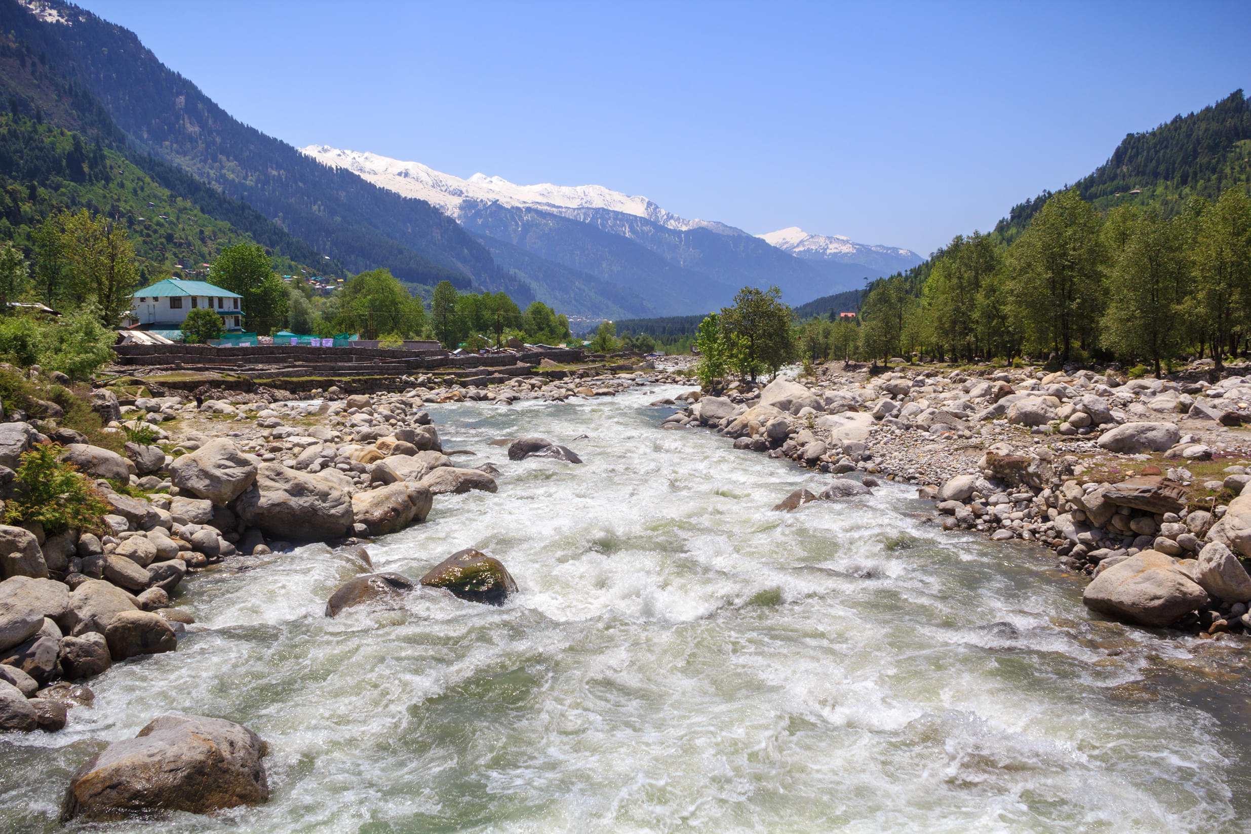 Kullu Packages from Bhopal | Get Upto 50% Off