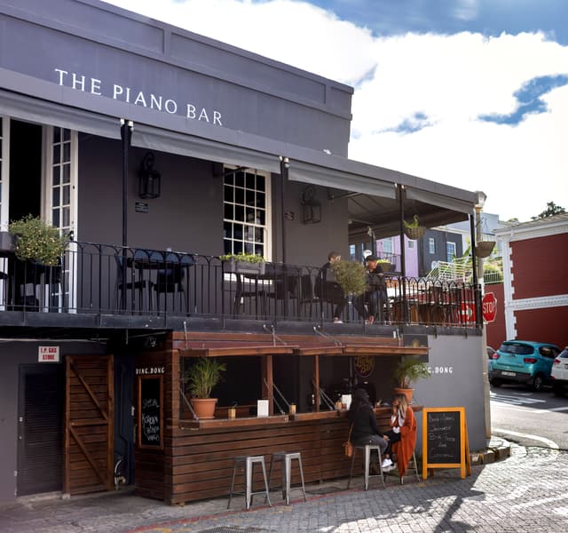 Cape Town Nightlife Explore The Best Of Cape Town at Night!