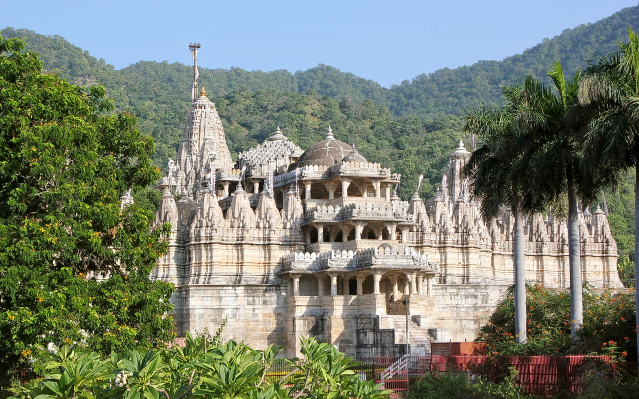 Muchhal Mahavir Temple Overview