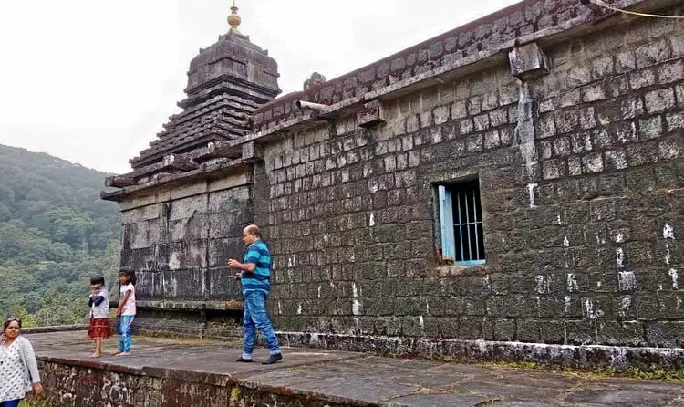 Sakleshwara Temple