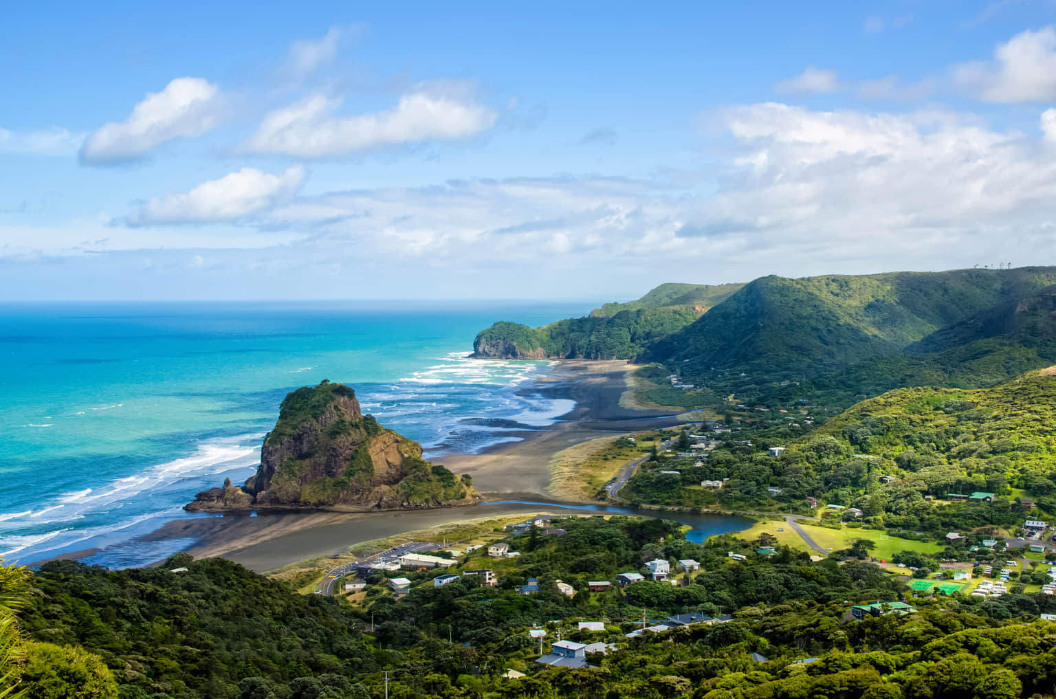 <em>Auckland</em> Tour Packages From Lucknow