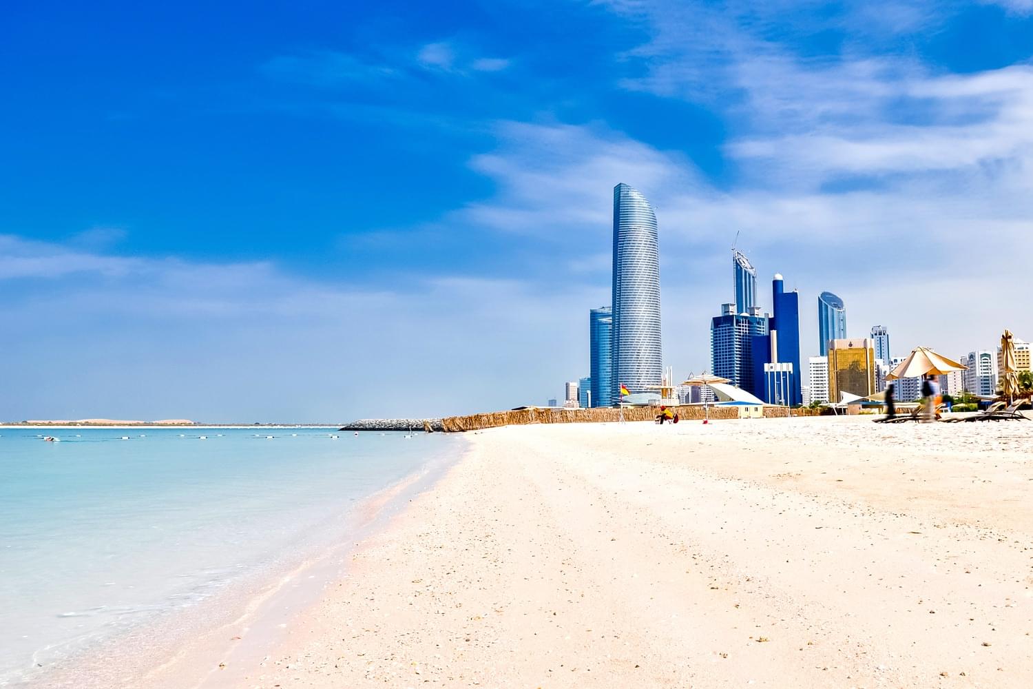 Al Corniche Beach Overview