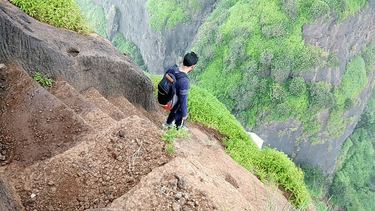 Prabalgad Fort, <em>Raigad</em>