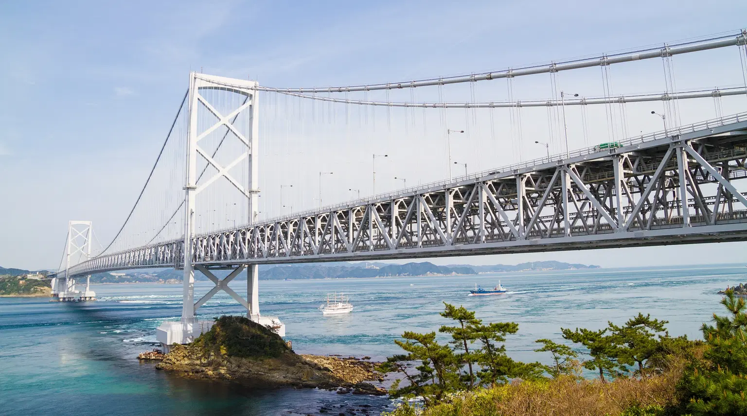 Onaruto Bridge, <em>Japan</em>