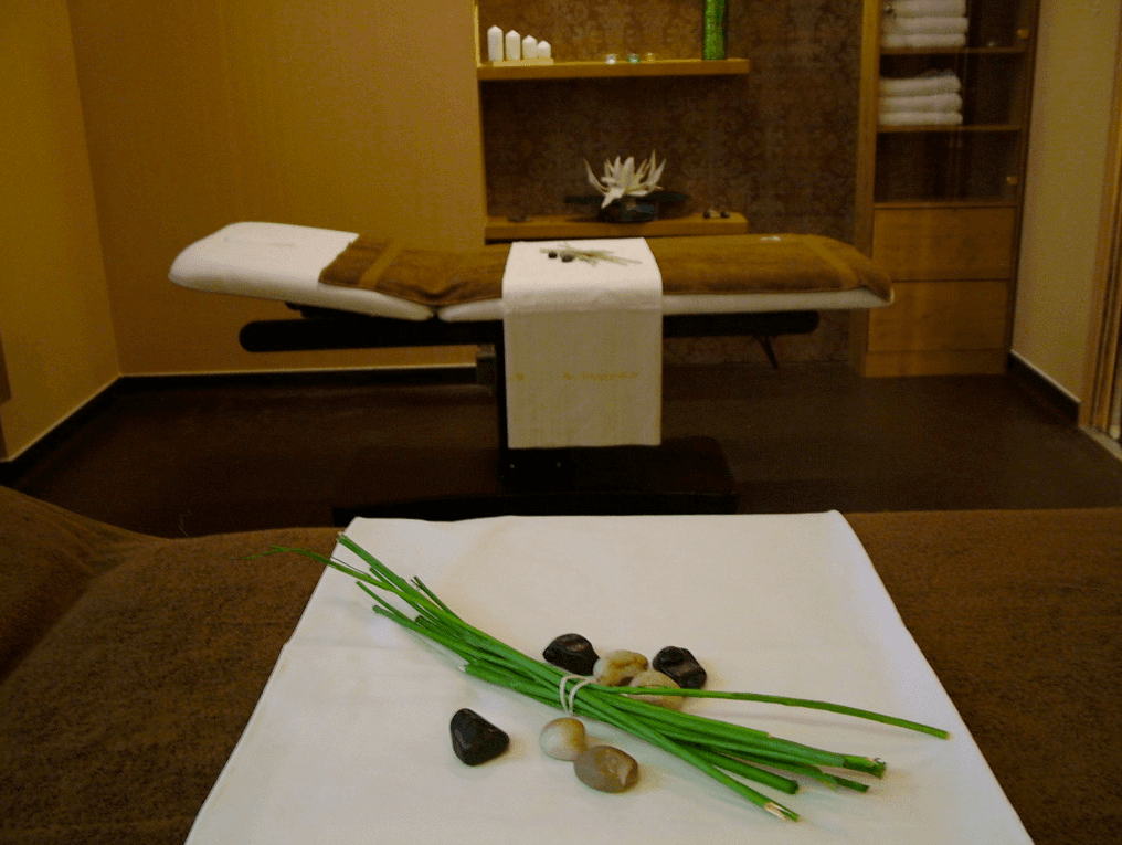 VIP Luxury Refreshing Massage, Szechenyi Bath