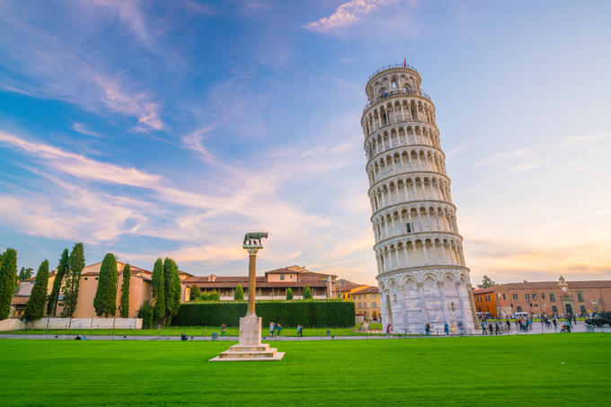 The leaning tower of Pisa