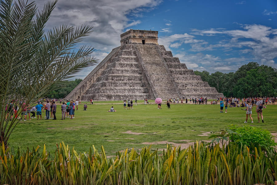 Beaches and Natural Beauty of Chichen Itza 